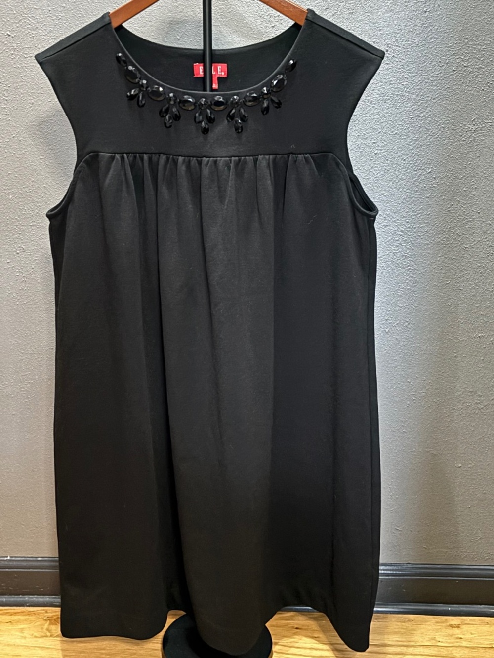 ELLE Sleeveless Black Dress Embellished Beaded Neckline Women's Size XL - Picture 2 of 10